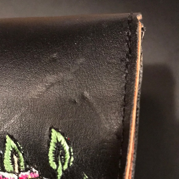 Genuine Christian Audigier Fantasy sunglass case - Picture 6 of 8